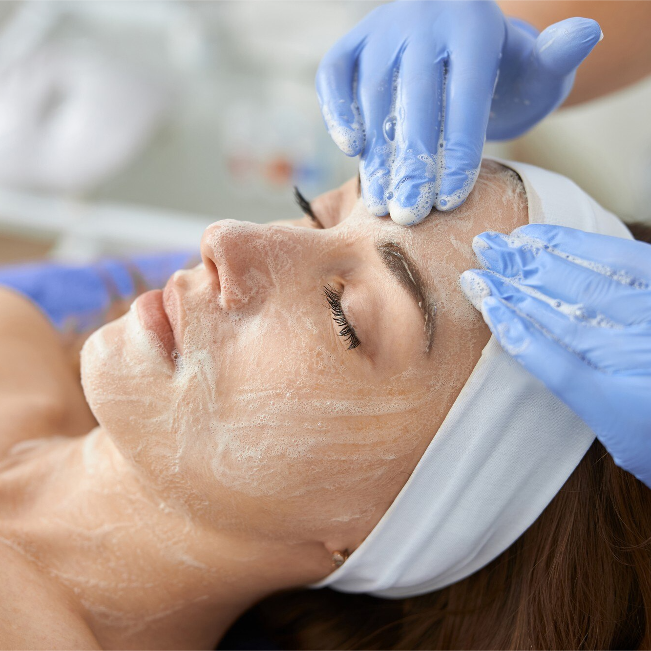 Limpieza Facial Acnéica - Clinica Altos Del Desierto