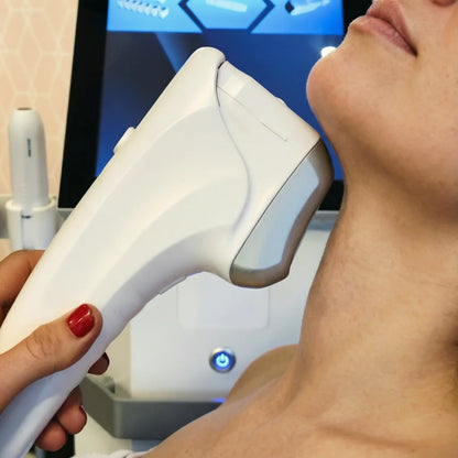 [PRECIO WOW] HIFU 12 D Full Face (1 HIFU Facial + 2 HIFU Cuello y Papada) - Clinica Altos Del Desierto
